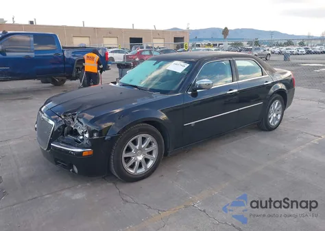 2009 Chrysler 300C Hemi z USA, uszkodzony, nr VIN 2C3LA63T39H525697